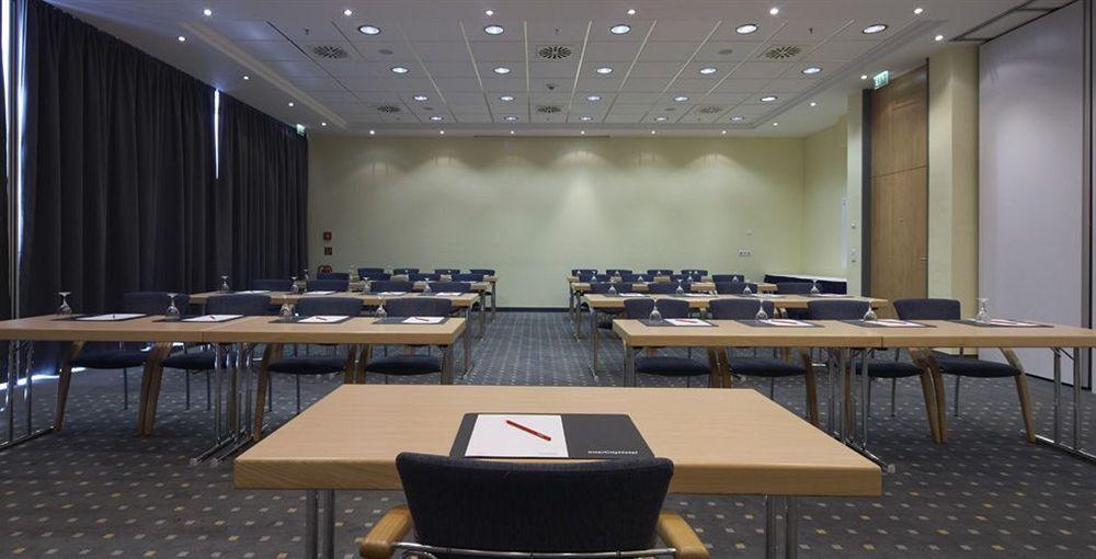 Hotel Tribe Duesseldorf Zaplecze biznesowe zdjęcie